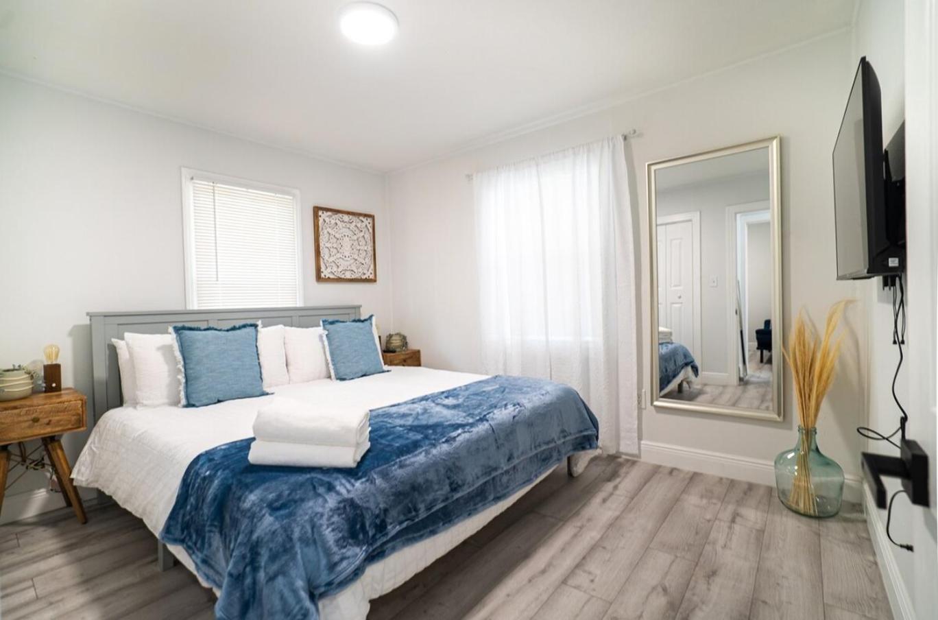 Homey Cozy Newly Renovated Stylish&Chic 7 Guests 坦帕 外观 照片